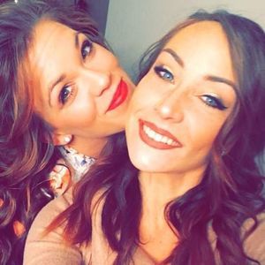 Meet your Posher, Ana